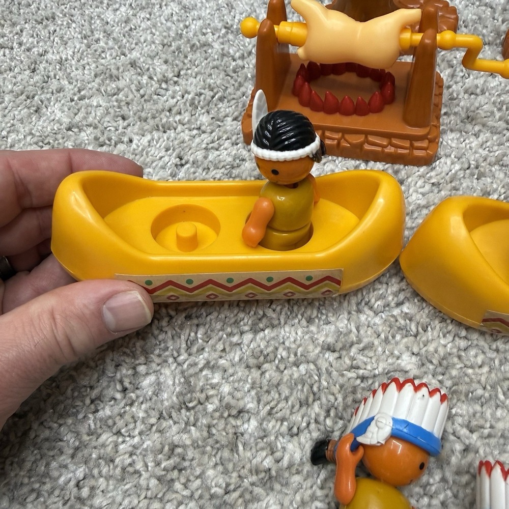 Vintage Playskool Lil' Playmates figures horses natives boats grills huge lot - Picture 13 of 16